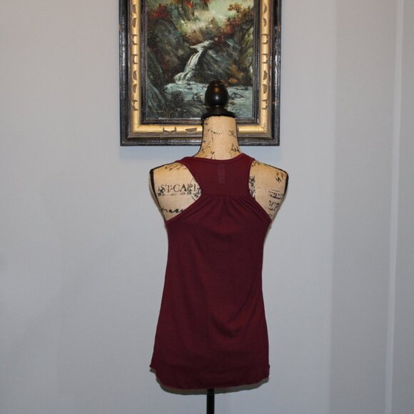 Bella Racerback Tank - Picture 14 of 16